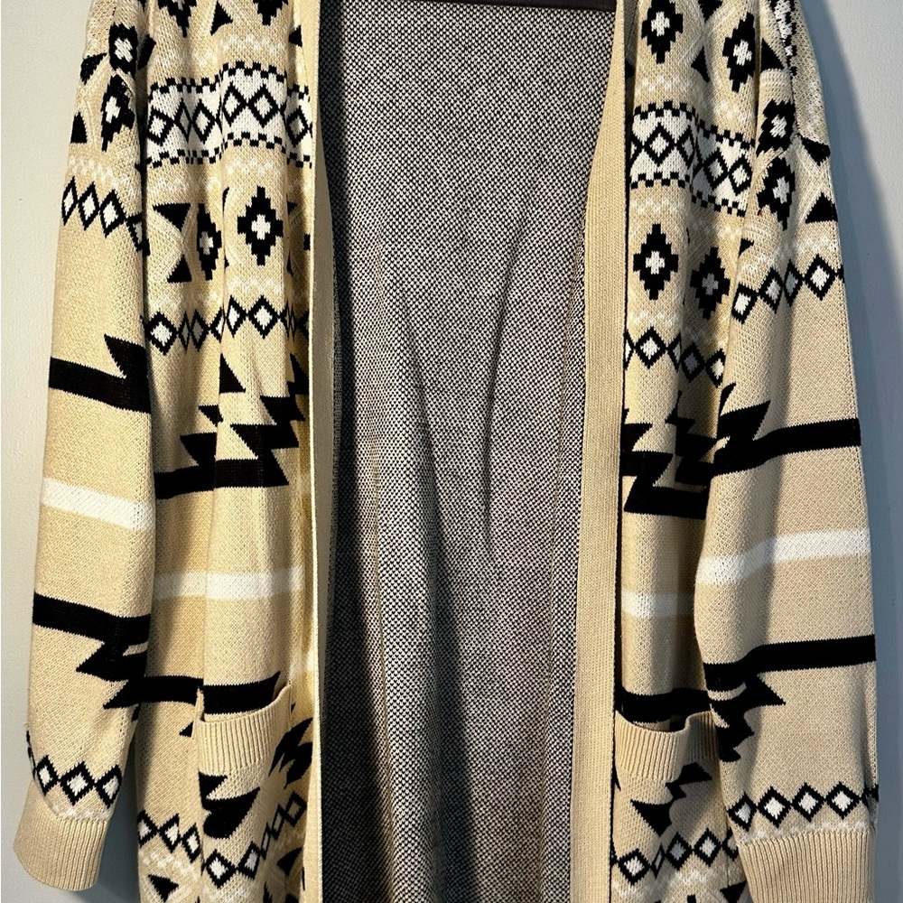 Lucky Brand Black and Cream Cardigan Sweater